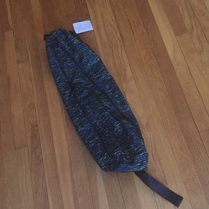 NWT. Lululemon yoga bag